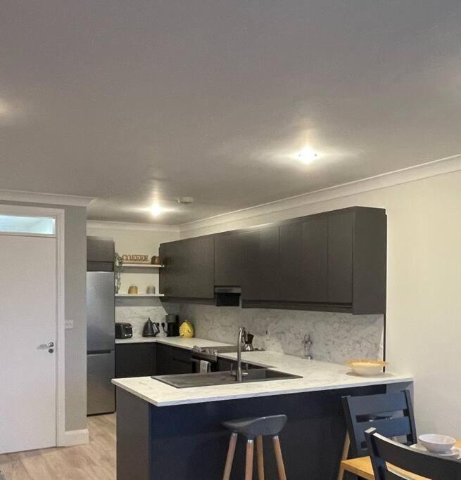 Entire Apartment , Centre Carrick on Shannon Exterior foto
